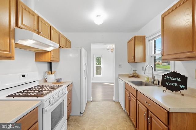 9407 KING GEORGE DR, Manassas, VA 20109