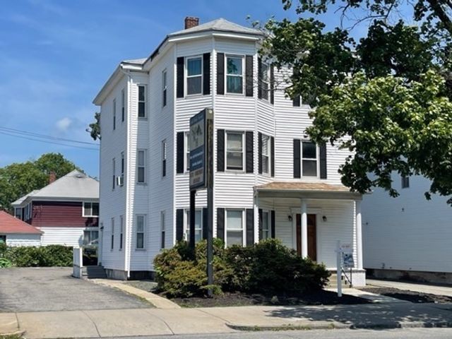 440 Park Ave, Worcester, MA 01610