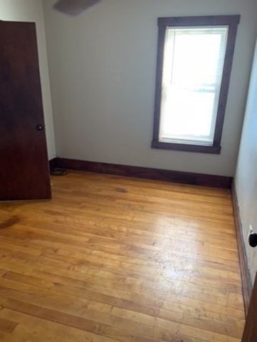 440 Park Ave, Worcester, MA 01610