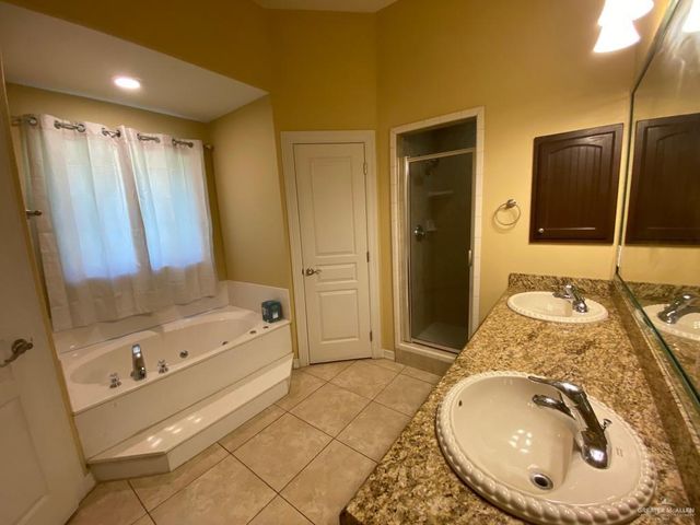 3304 Blue Stone Street, Edinburg, TX 78542