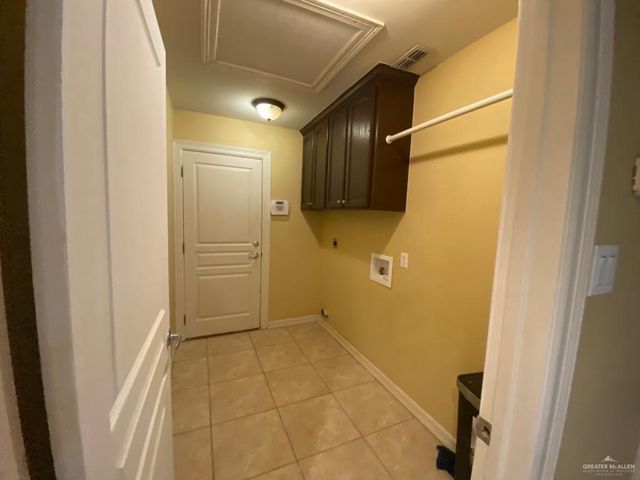 3304 Blue Stone Street, Edinburg, TX 78542