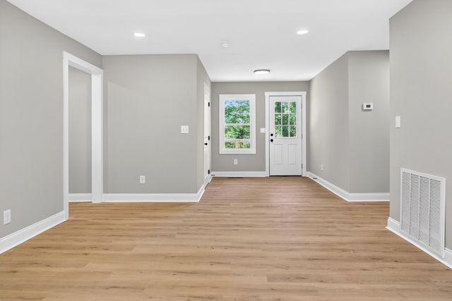 501 1st Street, Lafayette, GA 30728