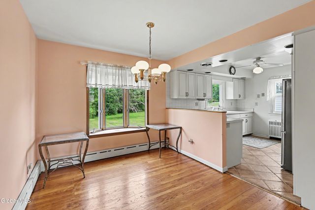 1081 Maple Hill Road, Schodack, NY 12033