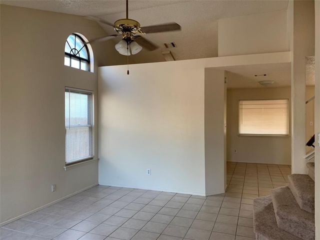 12825 Staton DR, Austin, TX 78727