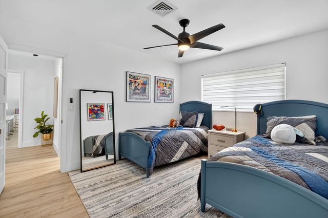 891 Hickory Terrace, Boca Raton, FL 33486