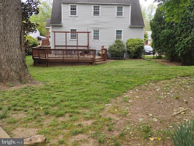 3908 LANTERN DR, Silver Spring, MD 20902