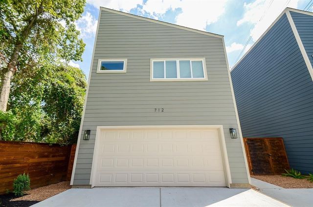 712 Hughes Street, Houston, TX 77023