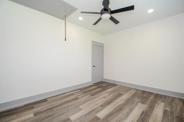 712 Hughes Street, Houston, TX 77023
