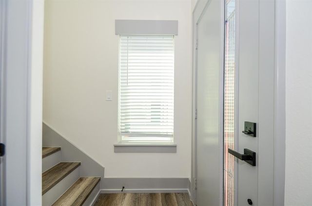 712 Hughes Street, Houston, TX 77023