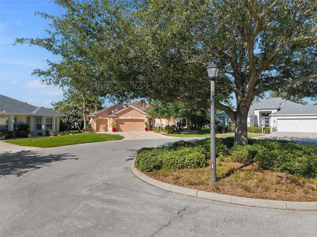 2252 CENTRAL STREET, The Villages, FL 32162
