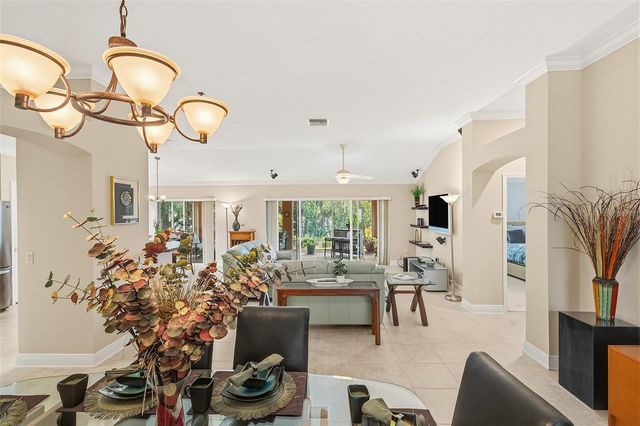 2252 CENTRAL STREET, The Villages, FL 32162