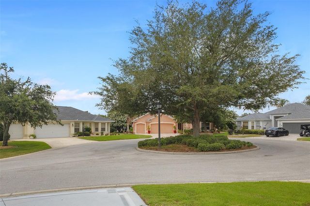 2252 CENTRAL STREET, The Villages, FL 32162