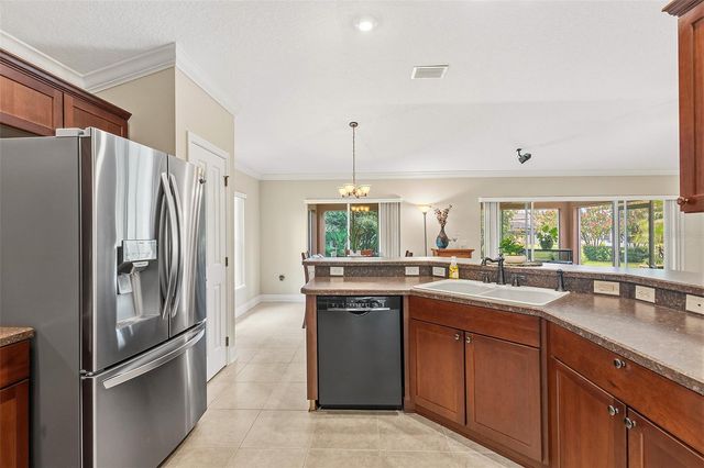 2252 CENTRAL STREET, The Villages, FL 32162