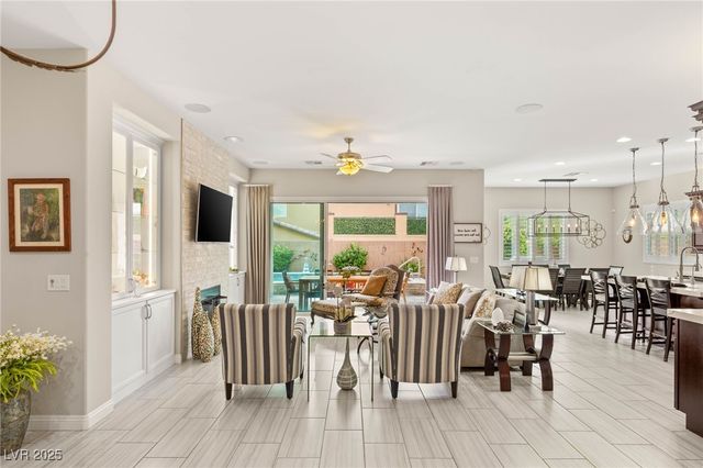 10843 Irving Park Avenue, Las Vegas, NV 89166