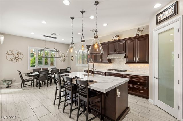 10843 Irving Park Avenue, Las Vegas, NV 89166