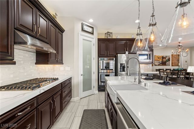 10843 Irving Park Avenue, Las Vegas, NV 89166