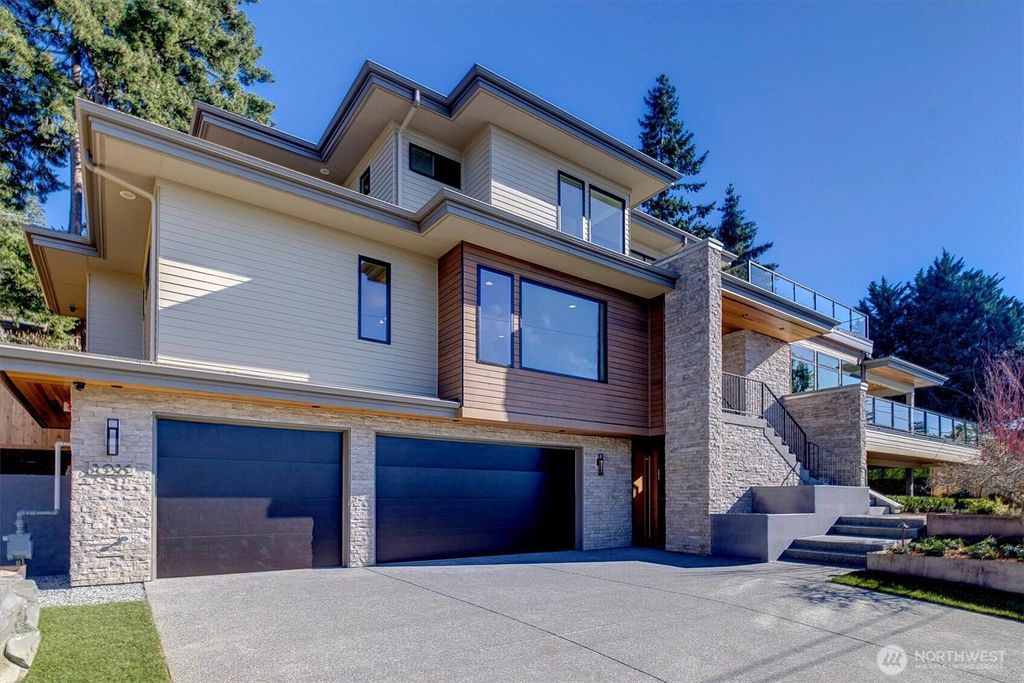 3036 67th Avenue SE, Mercer Island, WA 98040