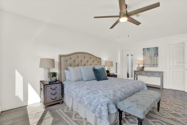 1979 IOWA AVENUE NE, St Petersburg, FL 33703