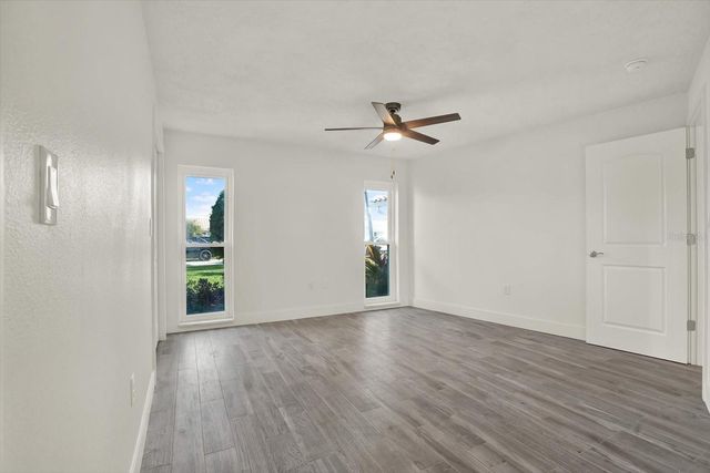 1979 IOWA AVENUE NE, St Petersburg, FL 33703