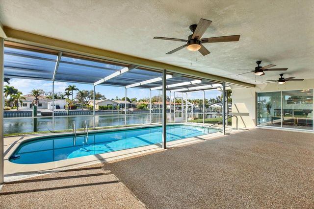 1979 IOWA AVENUE NE, St Petersburg, FL 33703