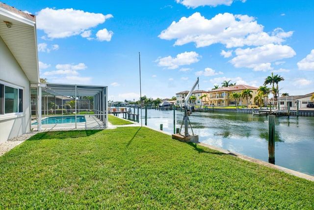 1979 IOWA AVENUE NE, St Petersburg, FL 33703