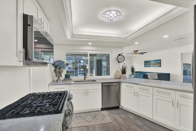 1979 IOWA AVENUE NE, St Petersburg, FL 33703