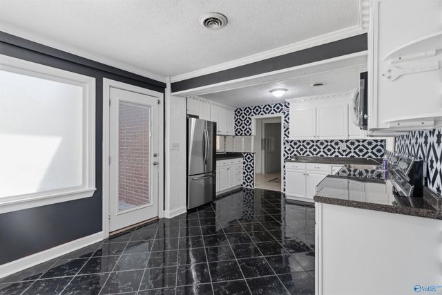 1411 11th Avenue SE, Decatur, AL 35601