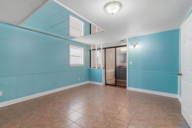 1411 11th Avenue SE, Decatur, AL 35601
