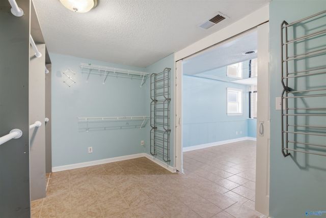 1411 11th Avenue SE, Decatur, AL 35601