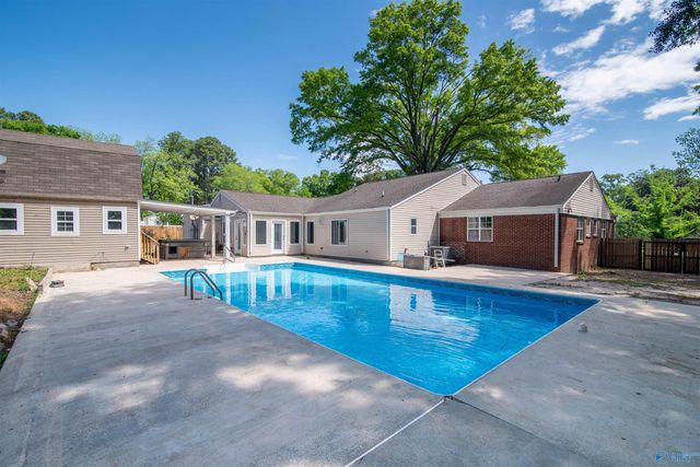 1411 11th Avenue SE, Decatur, AL 35601