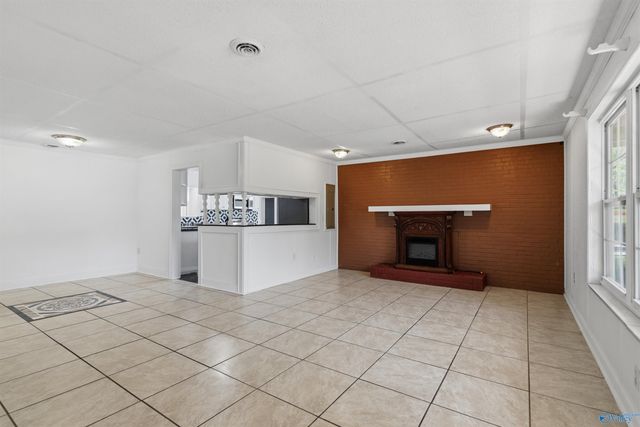 1411 11th Avenue SE, Decatur, AL 35601