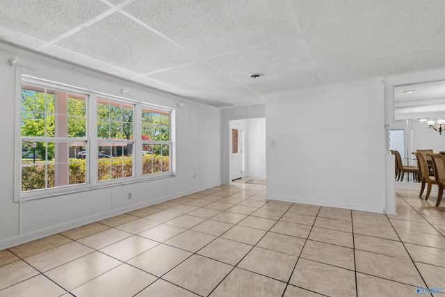1411 11th Avenue SE, Decatur, AL 35601