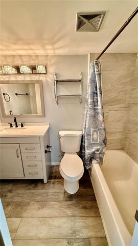 6310 NEWTOWN CIRCLE 10C1, Tampa, FL 33615