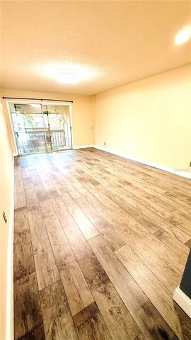 6310 NEWTOWN CIRCLE 10C1, Tampa, FL 33615