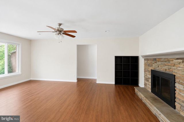 16301 ABBEY DR, Bowie, MD 20715