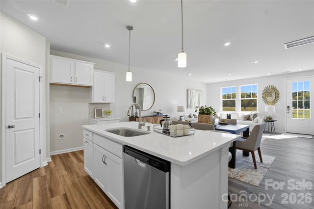 2584 Selbourne Drive, Gastonia, NC 28052