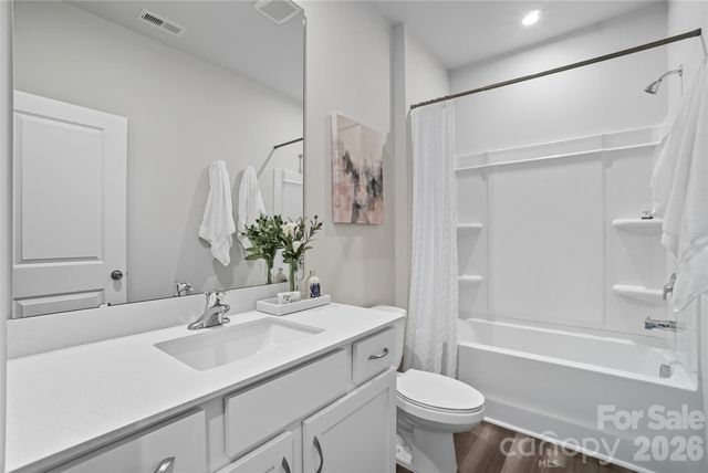 2584 Selbourne Drive, Gastonia, NC 28052