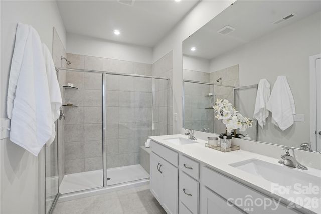 2584 Selbourne Drive, Gastonia, NC 28052