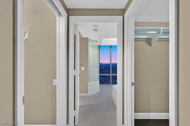 222 Karen Avenue 3802, Las Vegas, NV 89109