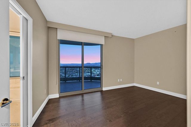 222 Karen Avenue 3802, Las Vegas, NV 89109