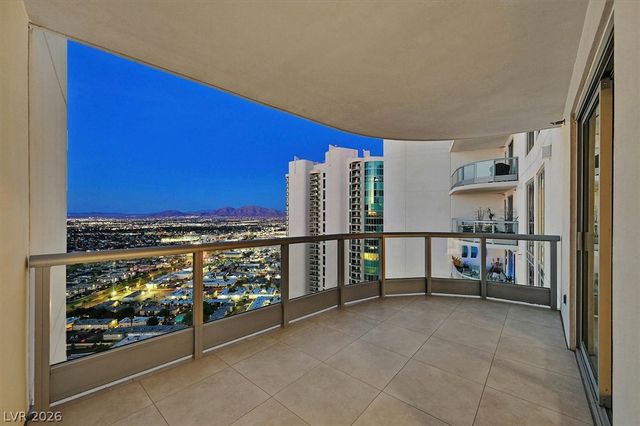222 Karen Avenue 3802, Las Vegas, NV 89109