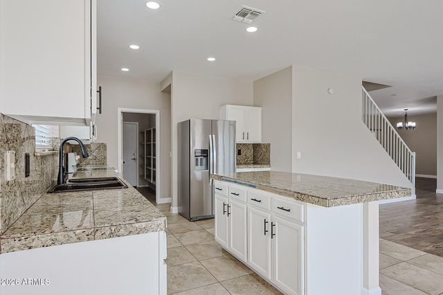 15569 W GELDING Drive, Surprise, AZ 85379