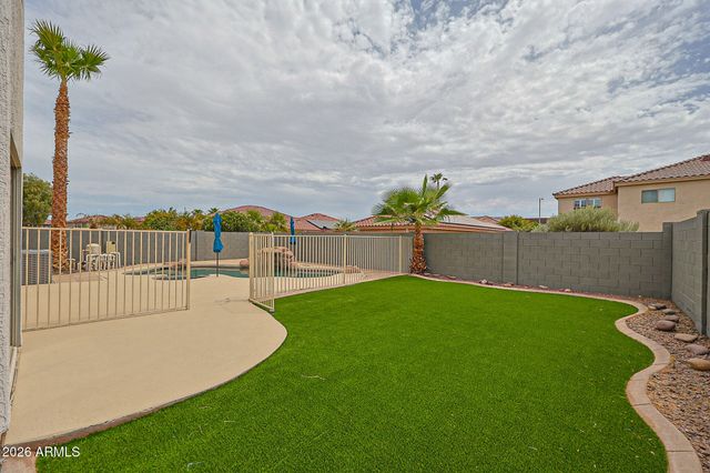 15569 W GELDING Drive, Surprise, AZ 85379