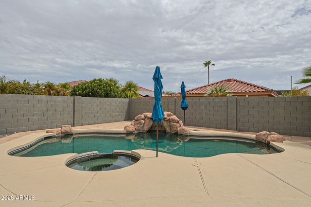 15569 W GELDING Drive, Surprise, AZ 85379