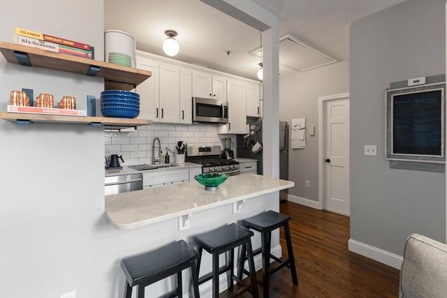 486 East 3rd Street 8, Boston, MA 02127