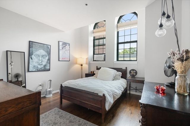 486 East 3rd Street 8, Boston, MA 02127
