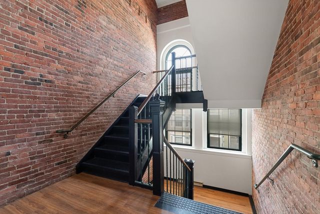486 East 3rd Street 8, Boston, MA 02127