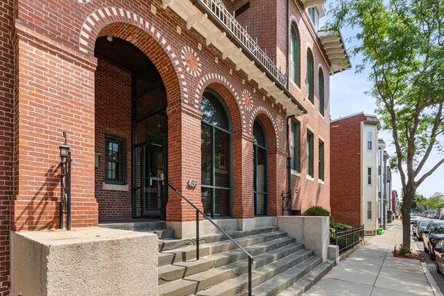 486 East 3rd Street 8, Boston, MA 02127