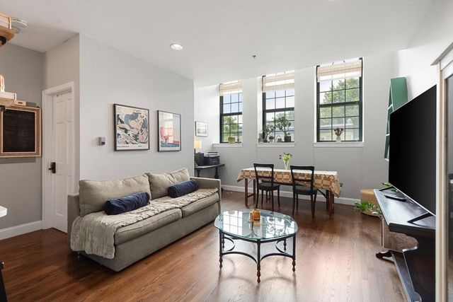486 East 3rd Street 8, Boston, MA 02127