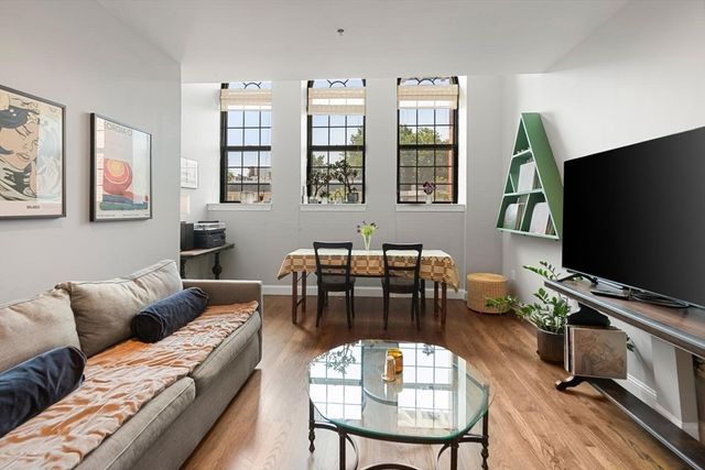 486 East 3rd Street 8, Boston, MA 02127